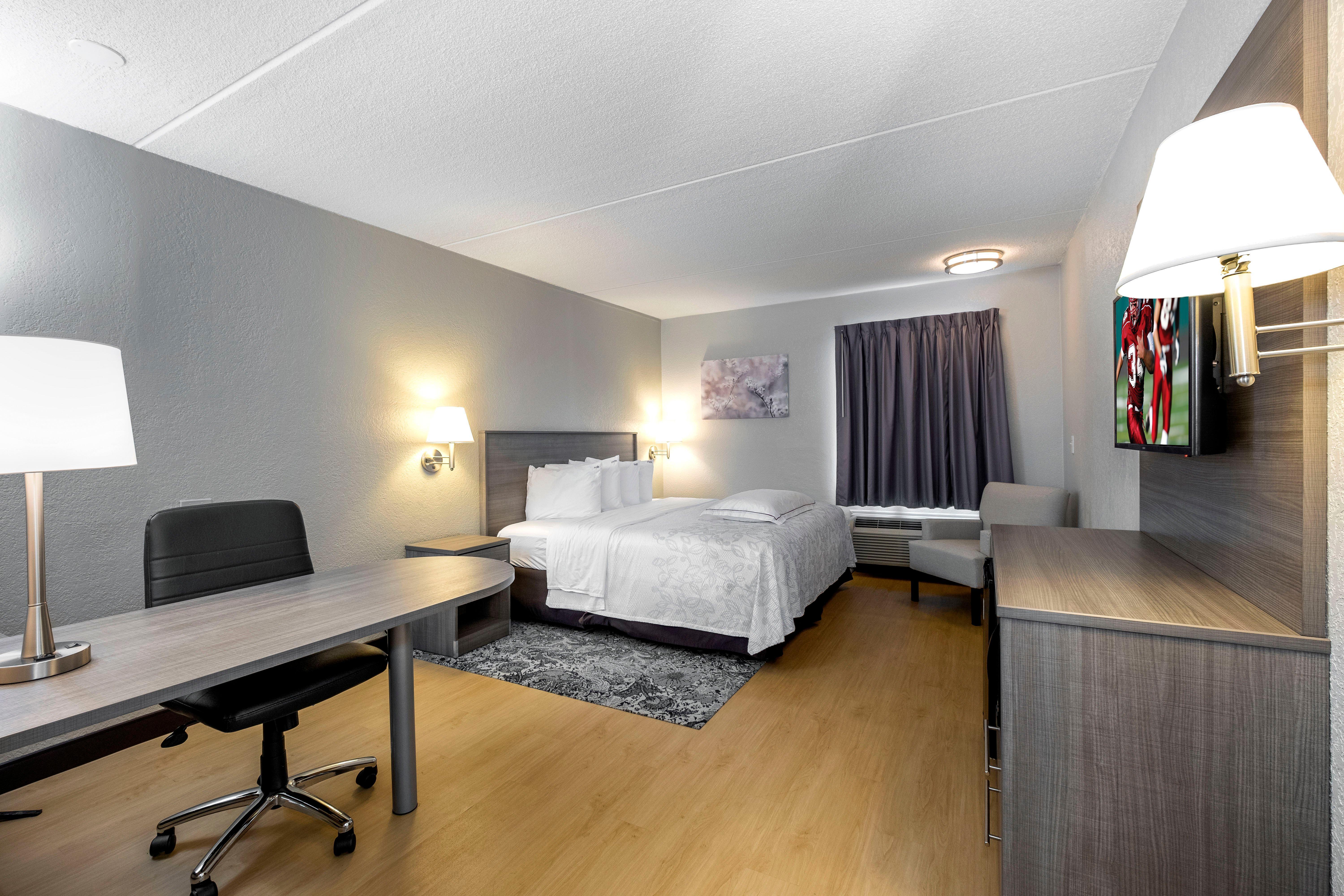 Red Roof Inn Plus Boston - Mansfield - Foxboro Exterior photo