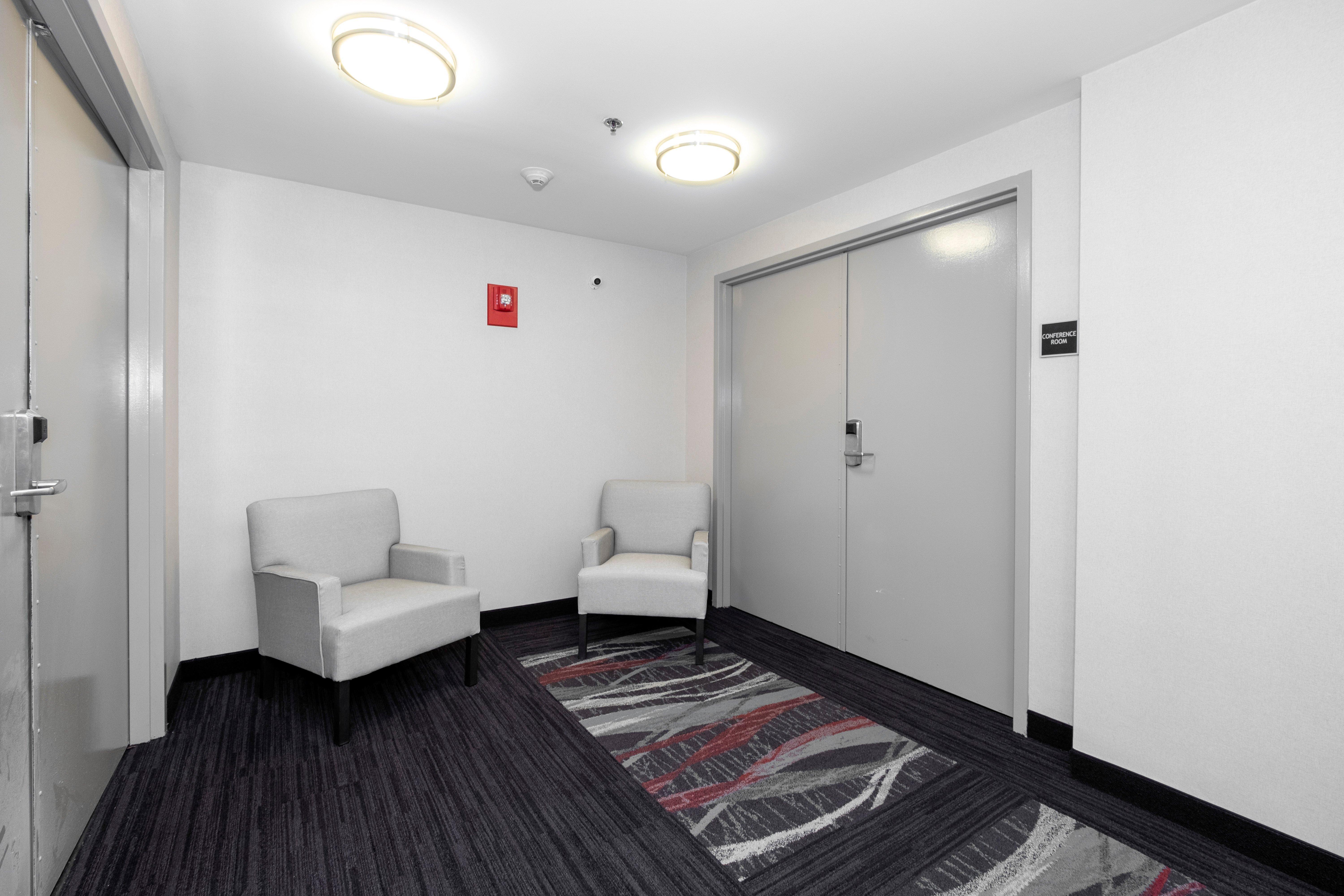 Red Roof Inn Plus Boston - Mansfield - Foxboro Exterior photo