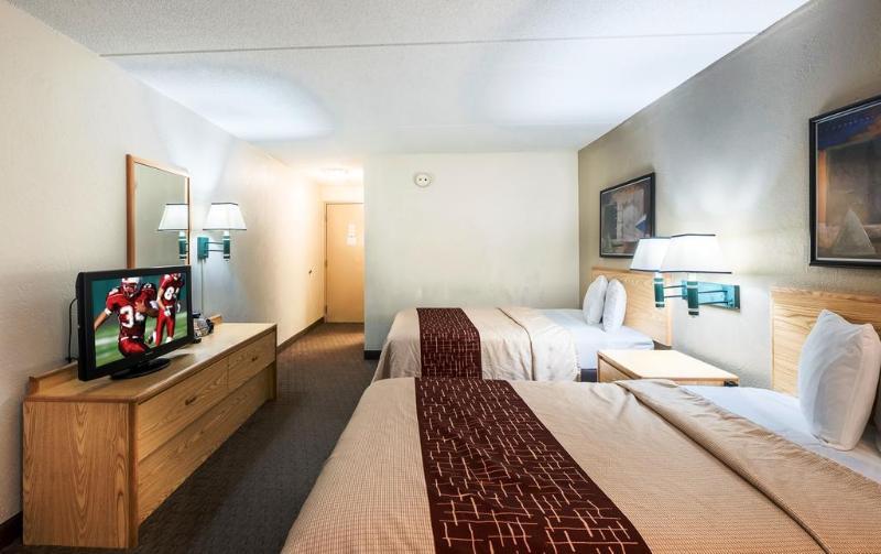 Red Roof Inn Plus Boston - Mansfield - Foxboro Exterior photo