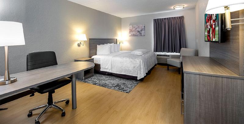 Red Roof Inn Plus Boston - Mansfield - Foxboro Exterior photo